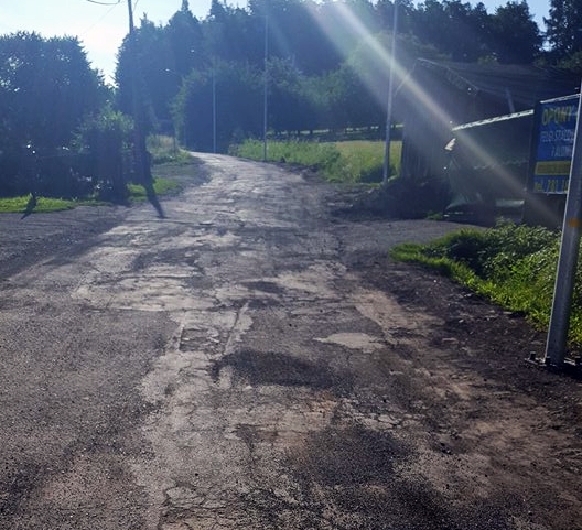 Droga wymagająca remontu Droga wymagająca remontu